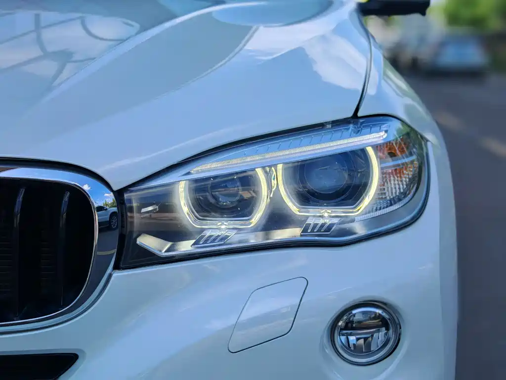 BMW X6 2015 — фото 10