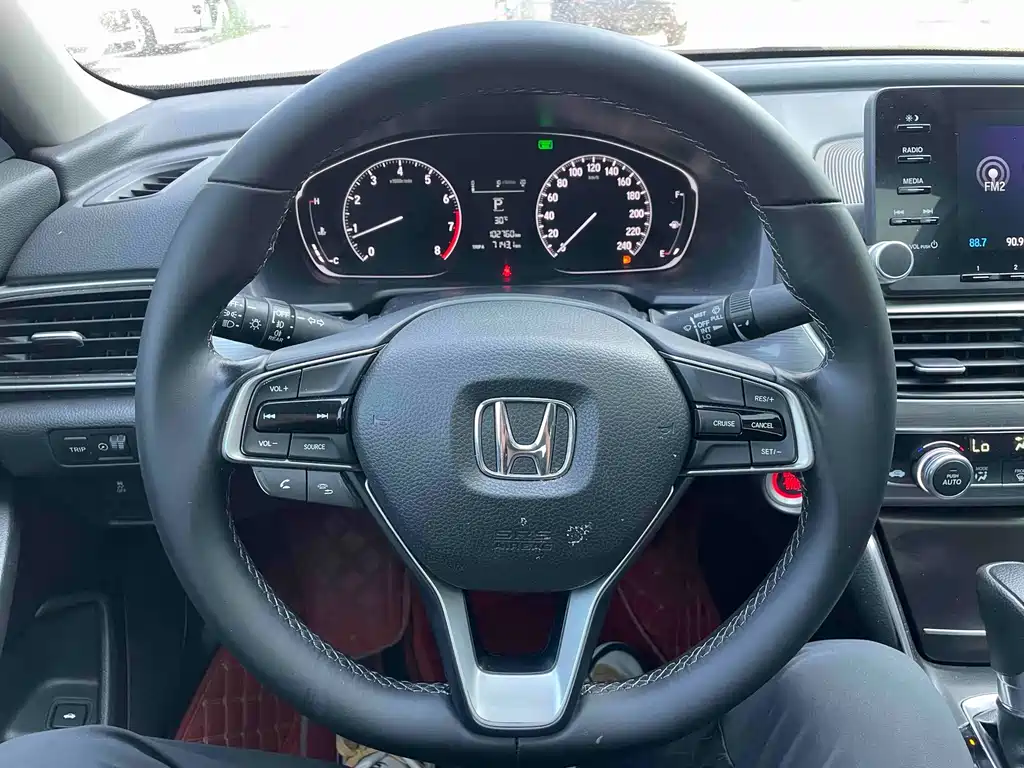 Honda Accord 2021 — фото 10