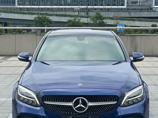 Mercedes-Benz C-Class 2020