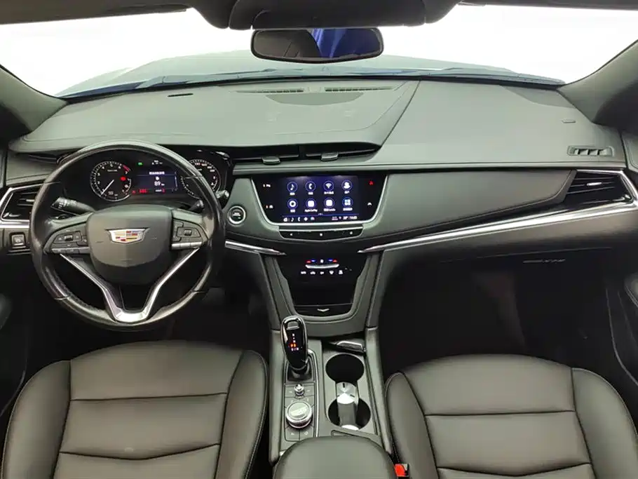 Cadillac XT6 2020 — фото 12