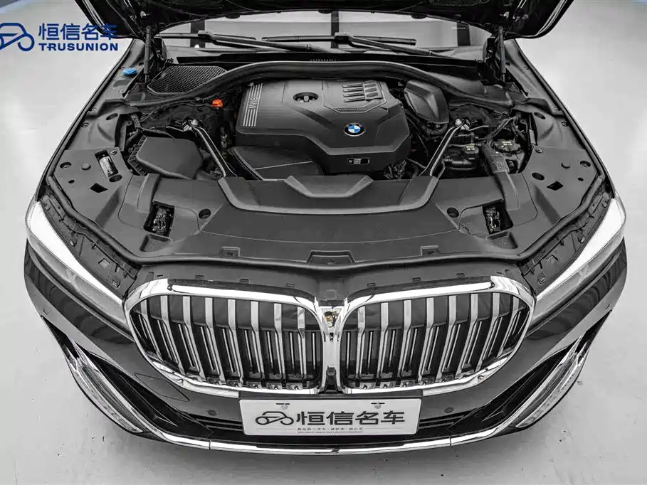 BMW 7 Series 2019 — фото 21