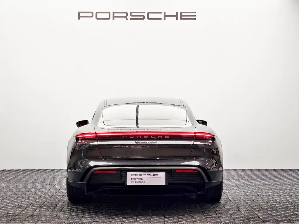 Porsche Taycan 2020 — фото 7