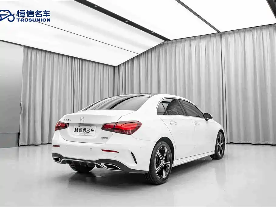 Mercedes-Benz A-Class 2023 — фото 5