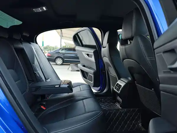 Jaguar XEL 2020