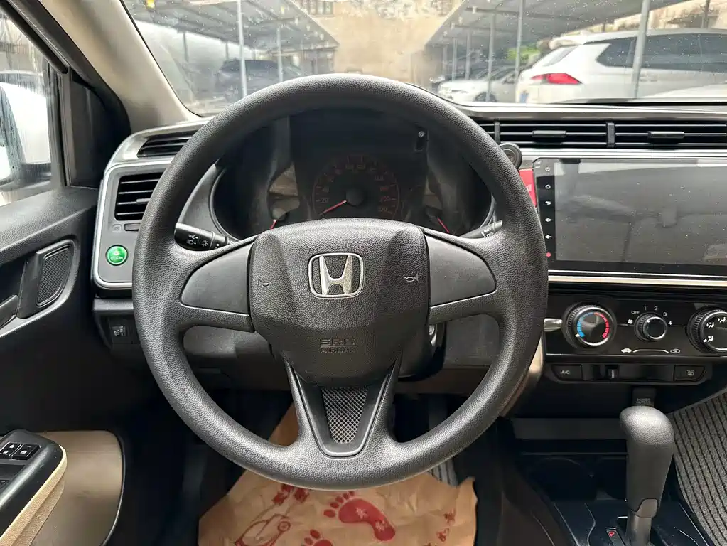 Honda City 2016 — фото 6