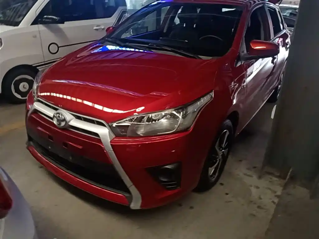 Toyota Yaris L 2016 — фото 1