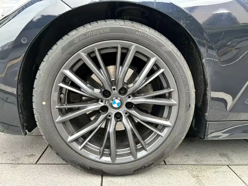 BMW 3 Series 2020 — фото 18