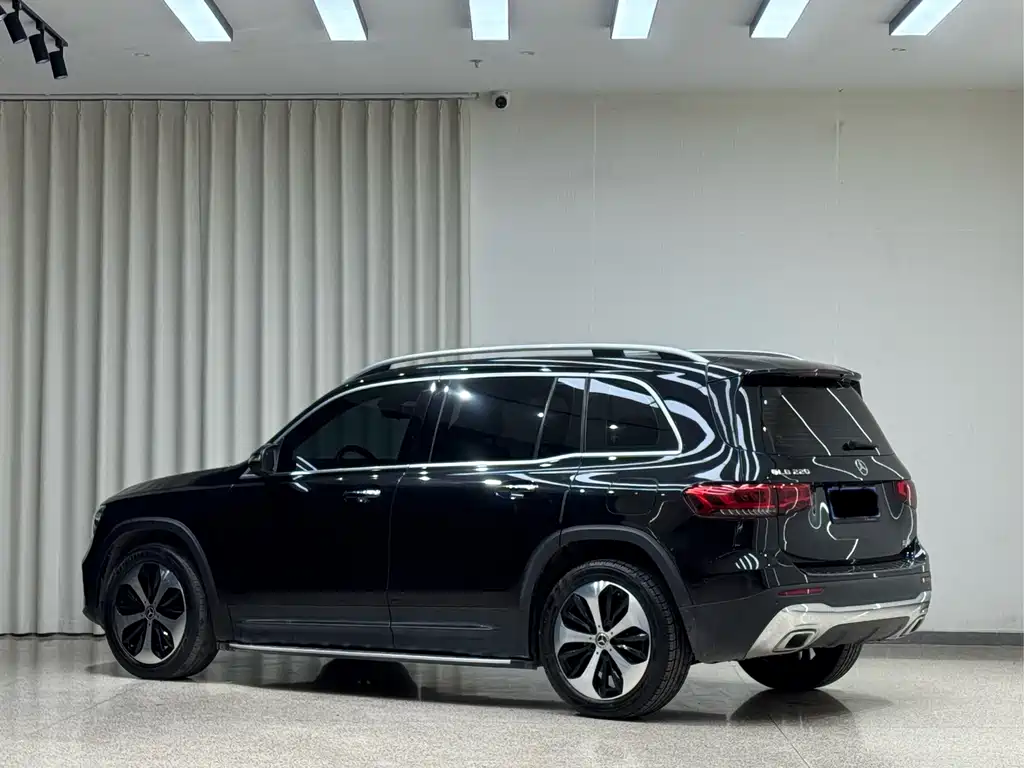 Mercedes-Benz GLB 2022 — фото 4