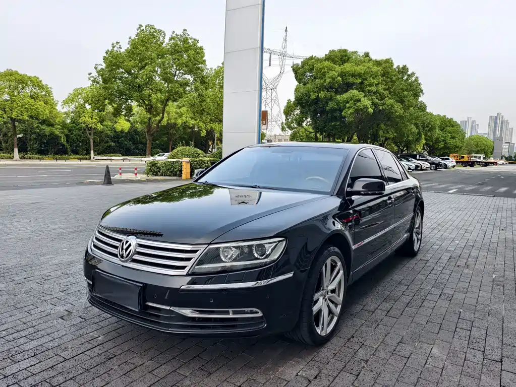 Volkswagen Phaeton 2011