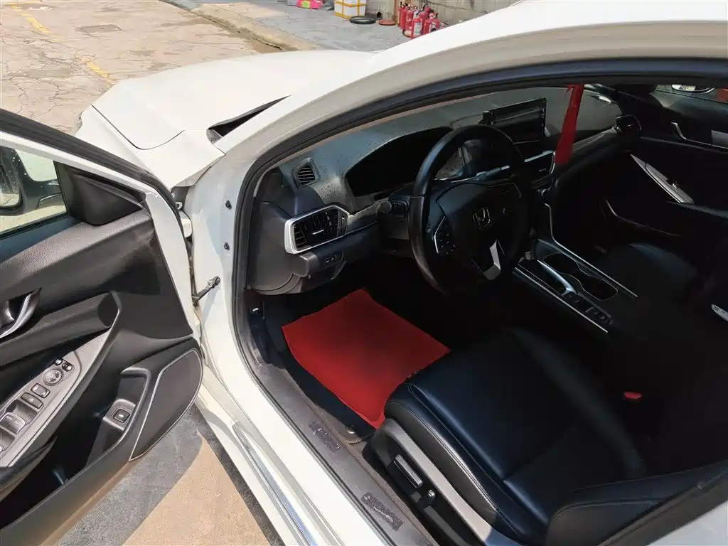 Honda Accord 2021 — фото 16