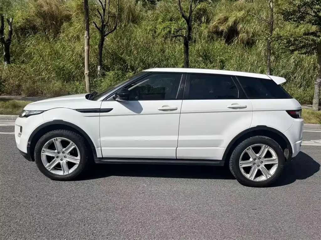 Land Rover Evoque 2016 — фото 25