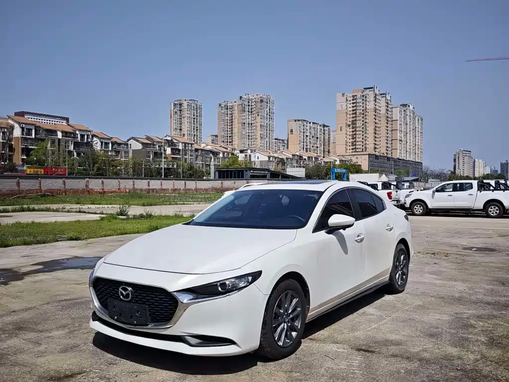 Mazda 3 Axela 2021