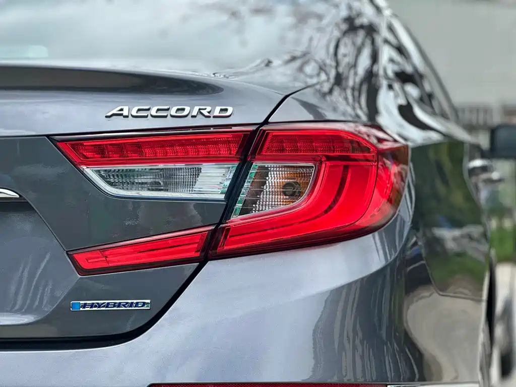 Honda Accord 2020 — фото 18