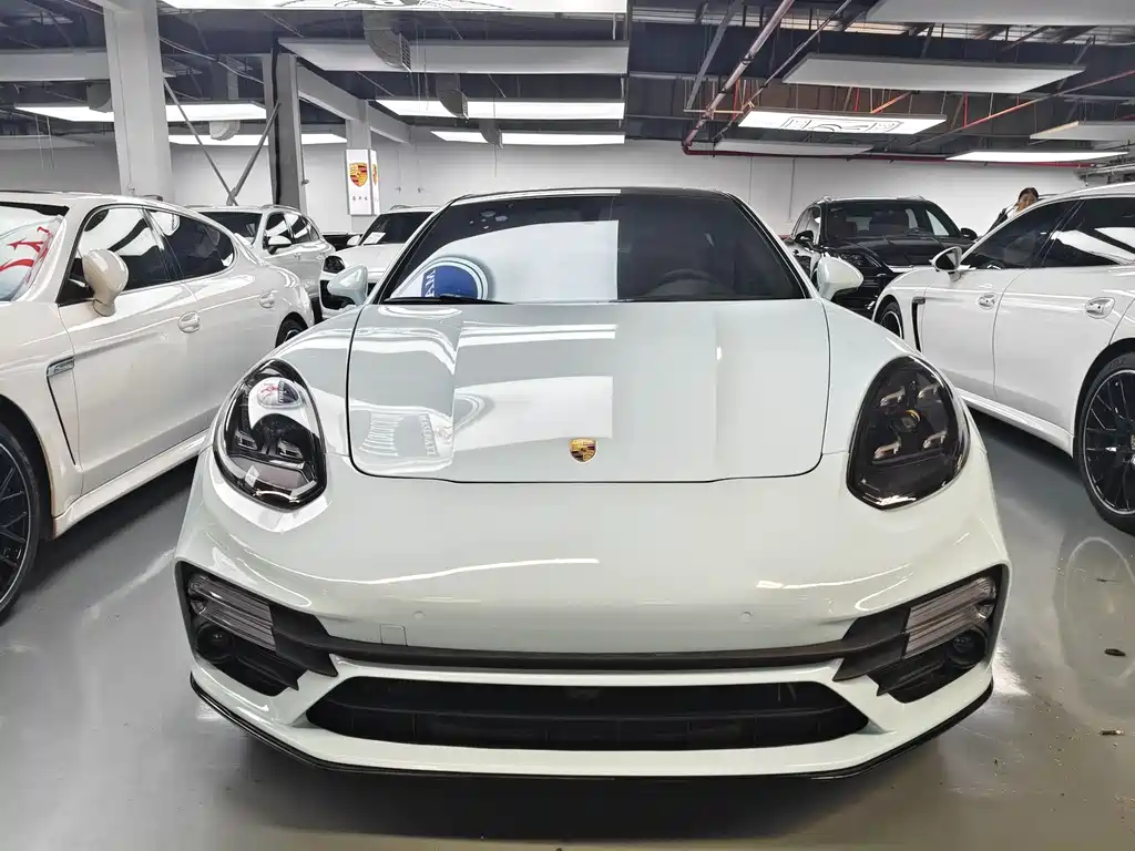 Porsche Panamera 2013