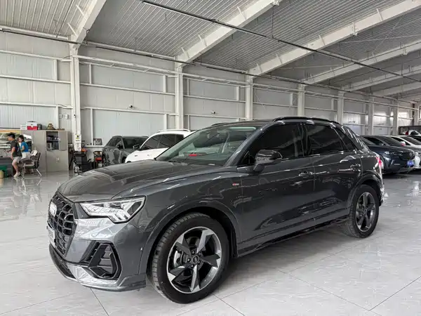 Audi Q3 2022
