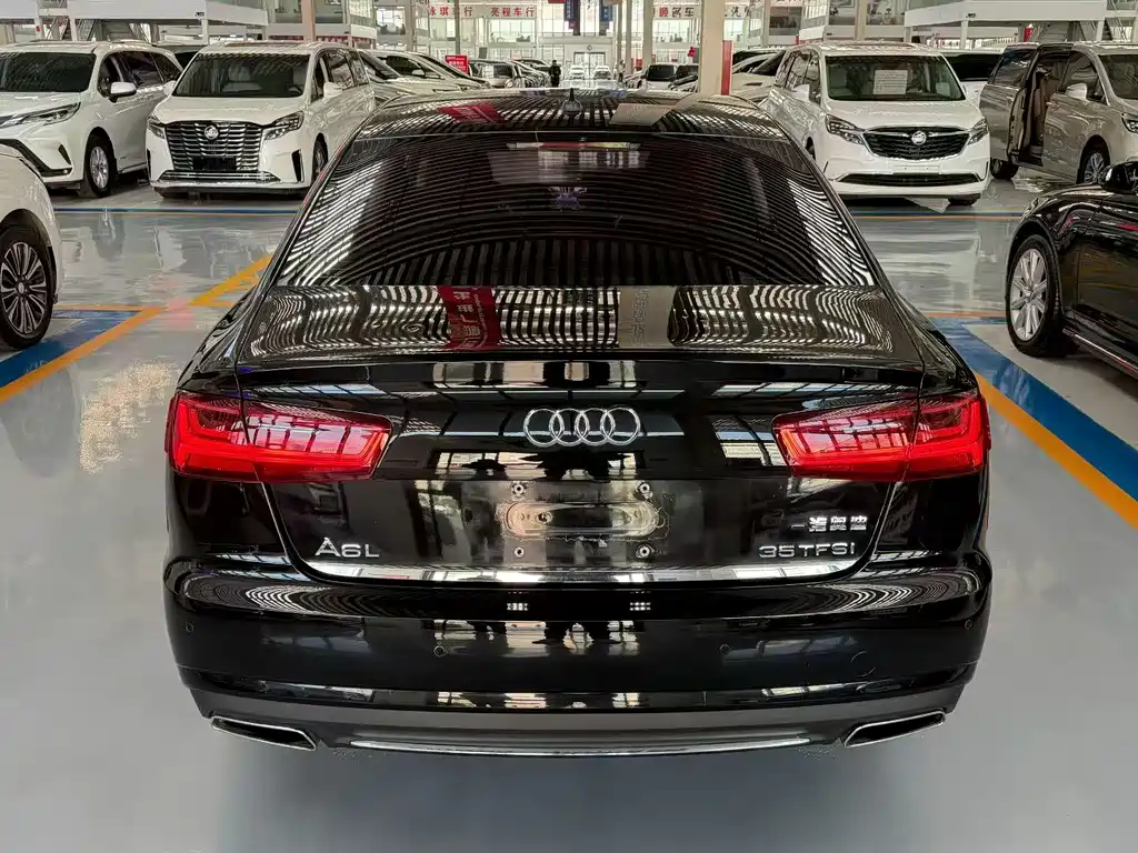 Audi A6L 2018 — фото 8