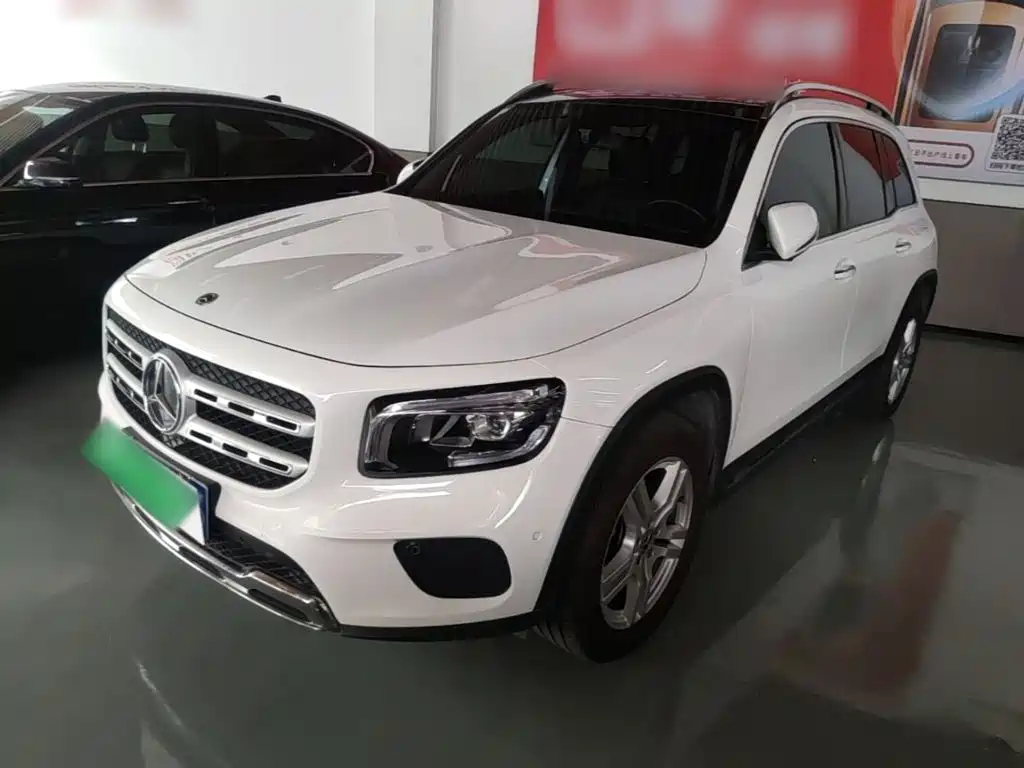 Mercedes-Benz GLB 2023 — фото 2