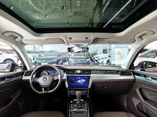 Volkswagen Phideon 2021