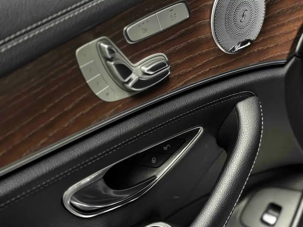 Mercedes-Benz E-Class 2019