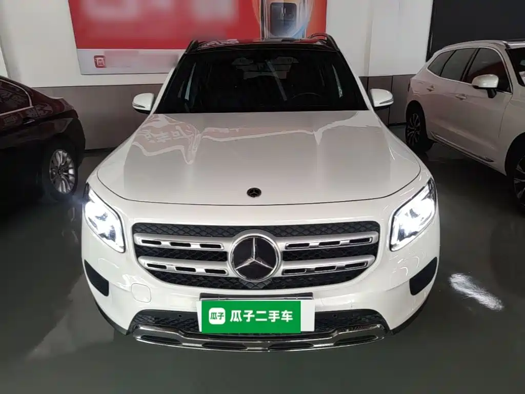 Mercedes-Benz GLB 2023 — фото 3