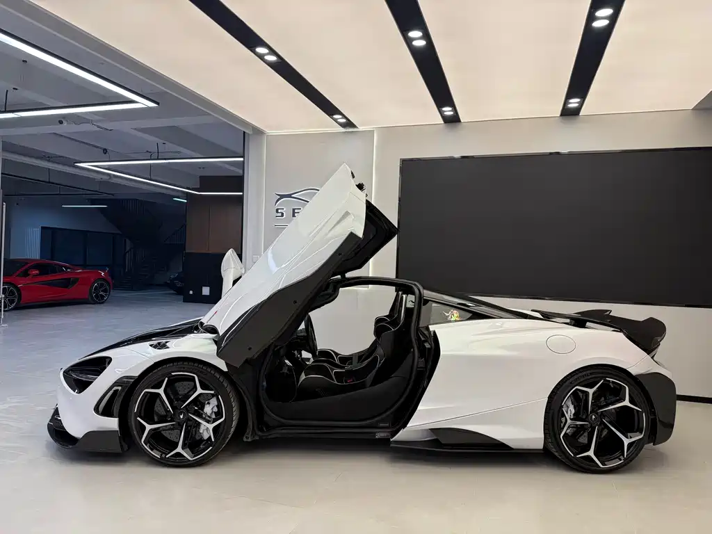 McLaren 720S 2019 — фото 4