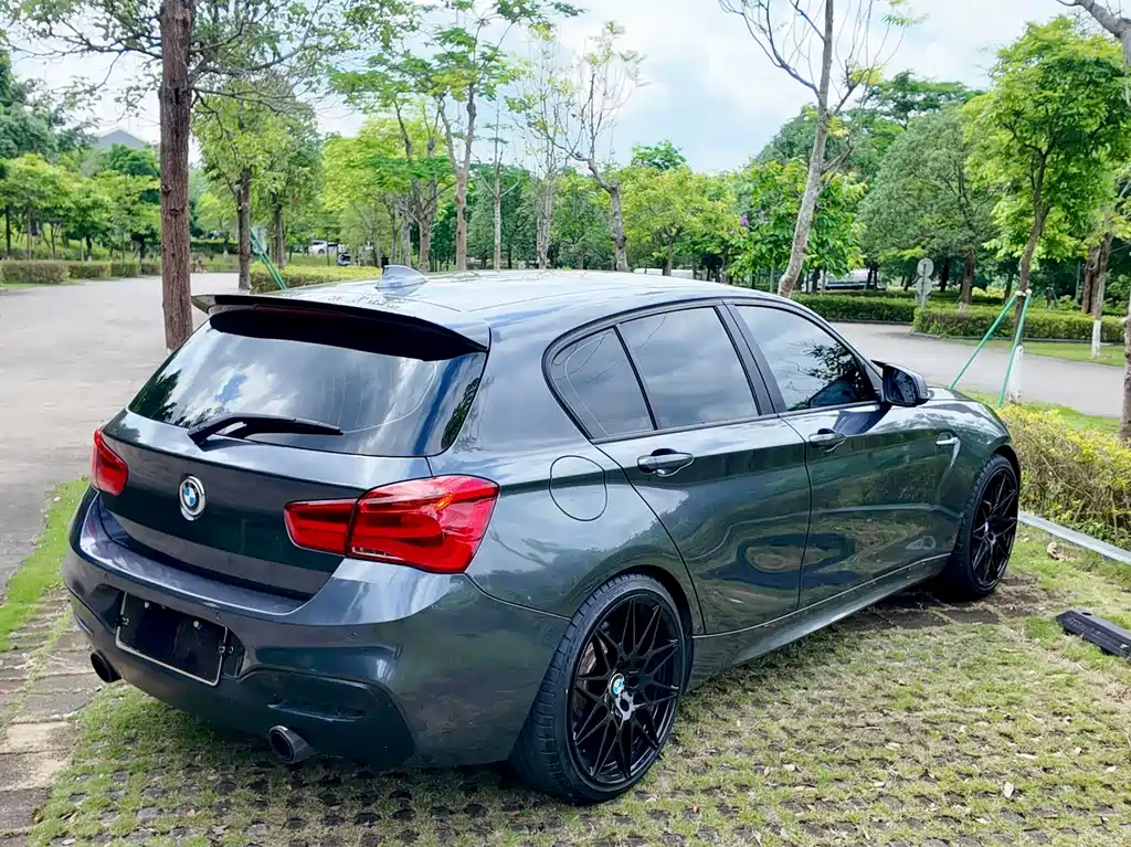 BMW 1 Series 2012 — фото 14