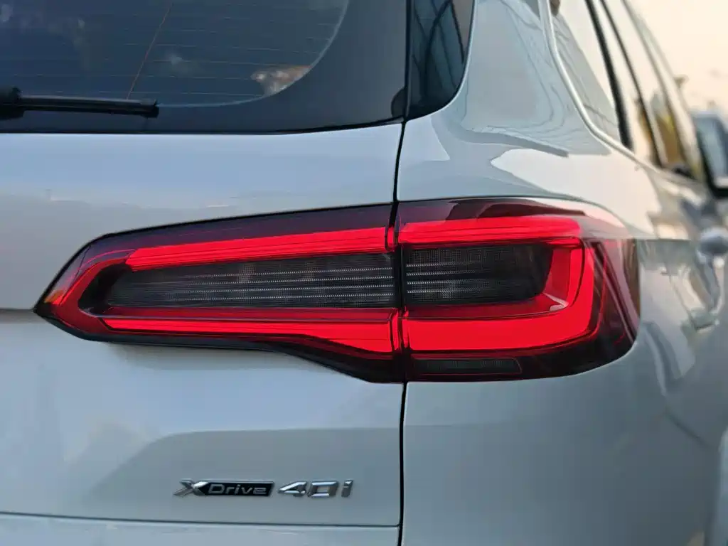 BMW X5 2019 — фото 12