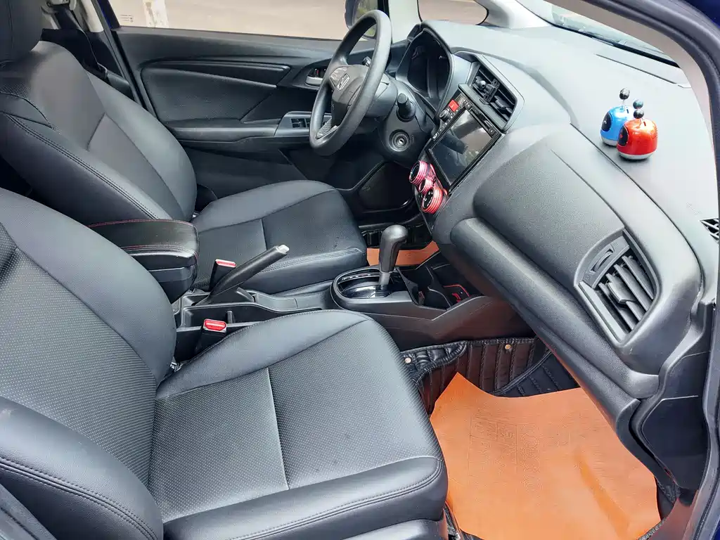 Honda Fit 2018 — фото 48