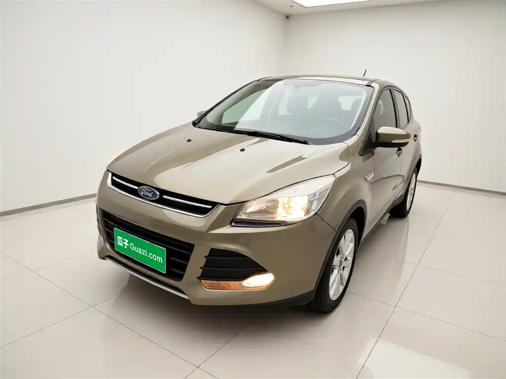 Ford Kuga 2015 — фото 2