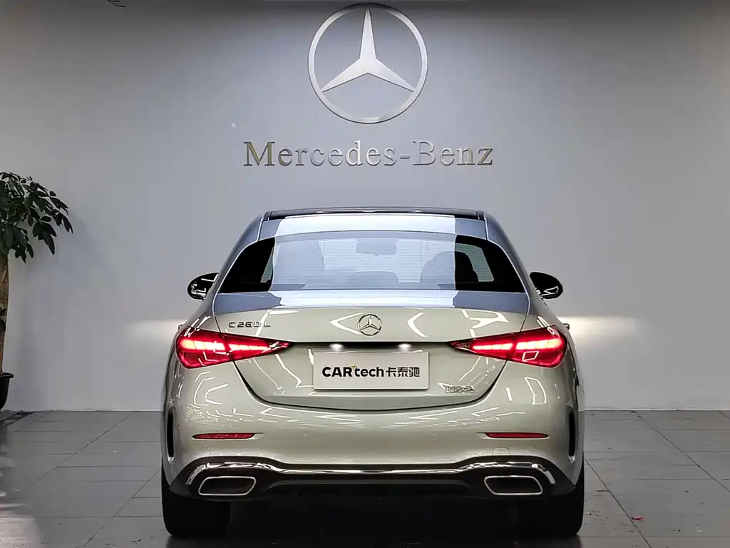 Mercedes-Benz C-Class 2023 — фото 8