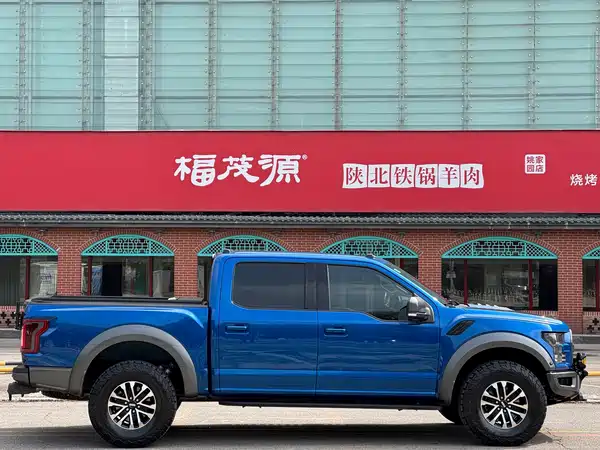 Ford F-150 Raptor 2019