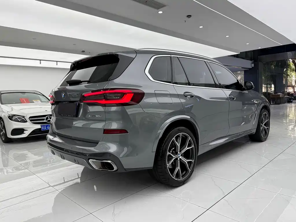 BMW X5 2023 — фото 12