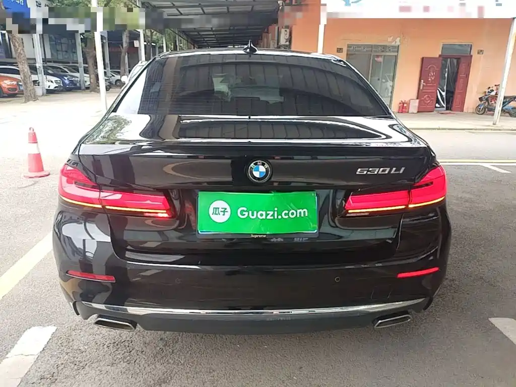 BMW 5 Series 2021