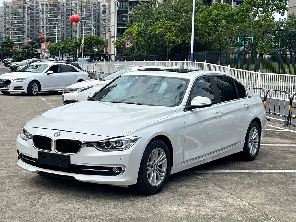 BMW 3 Series 2015