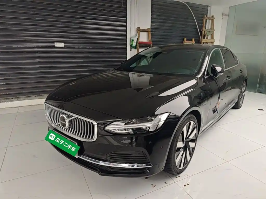 Volvo S90 PHEV 2024 — фото 1