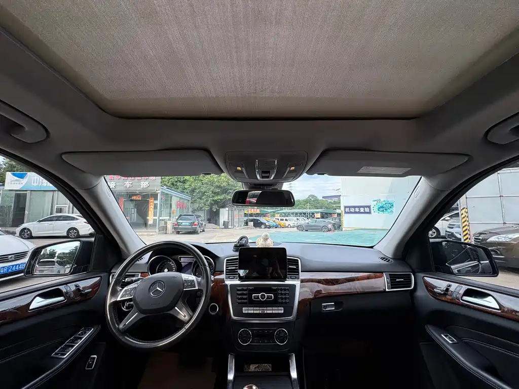 Mercedes-Benz M-Class 2013 — фото 19