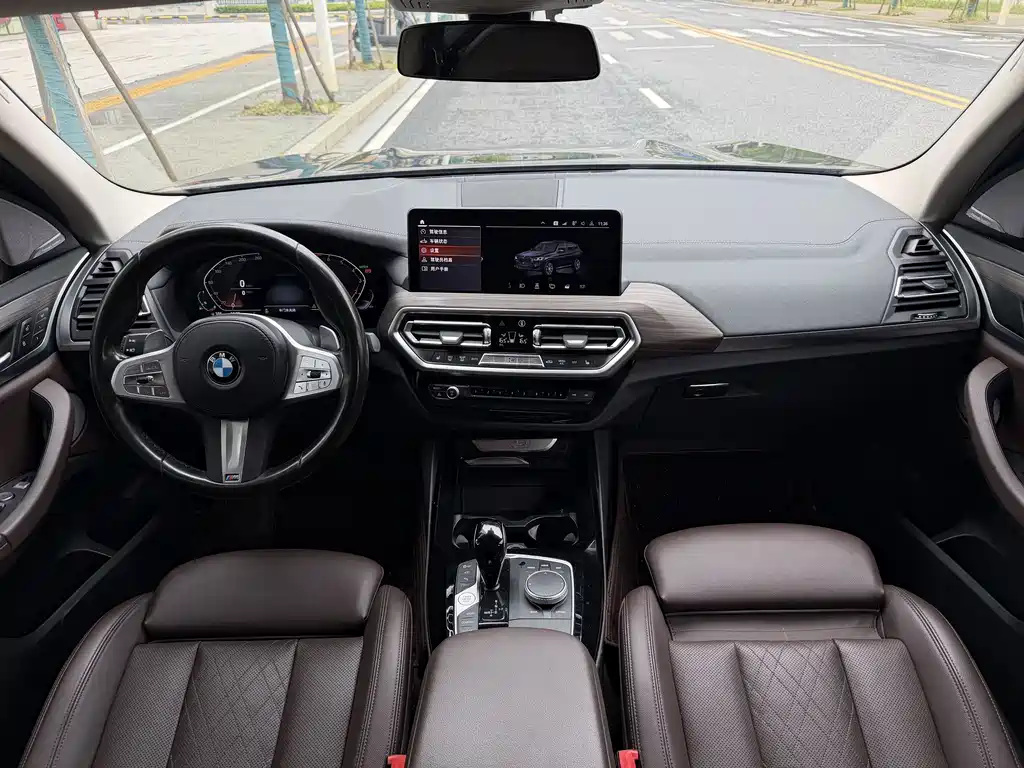 BMW X3 2023 — фото 8