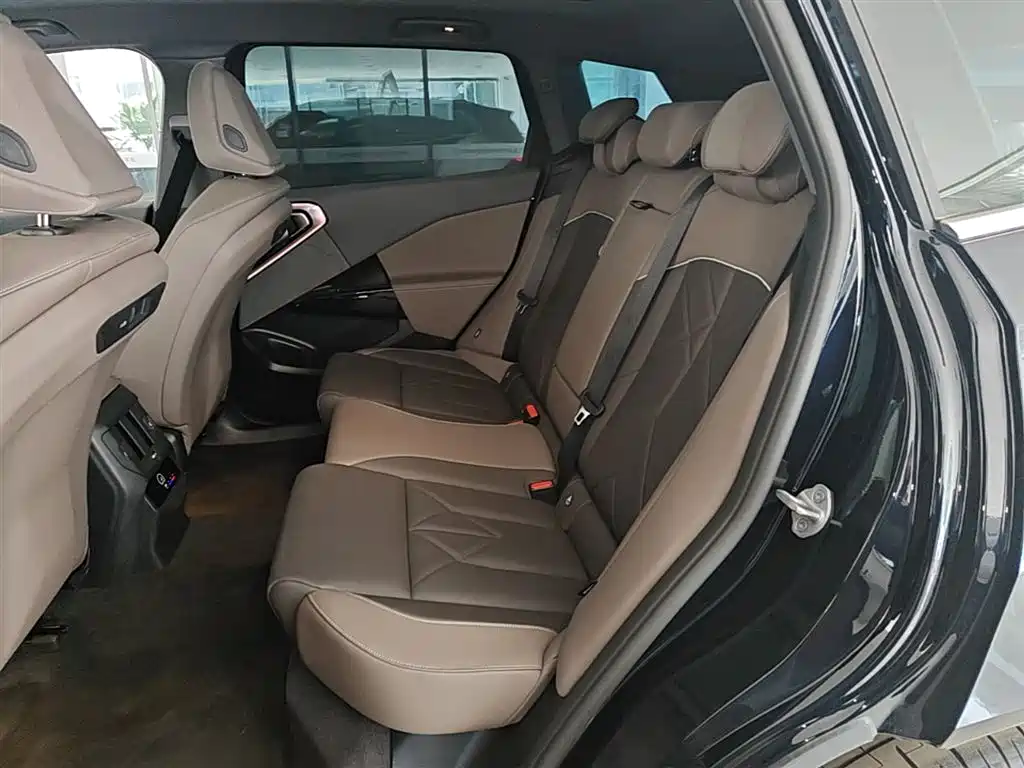 BMW X3 2025 — фото 17