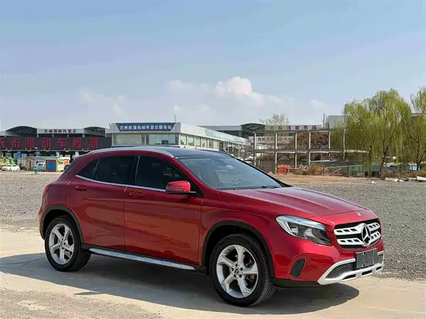 Mercedes-Benz GLA 2018