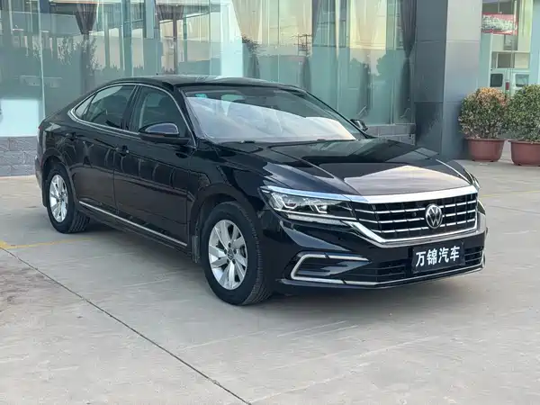 Volkswagen Passat 2021