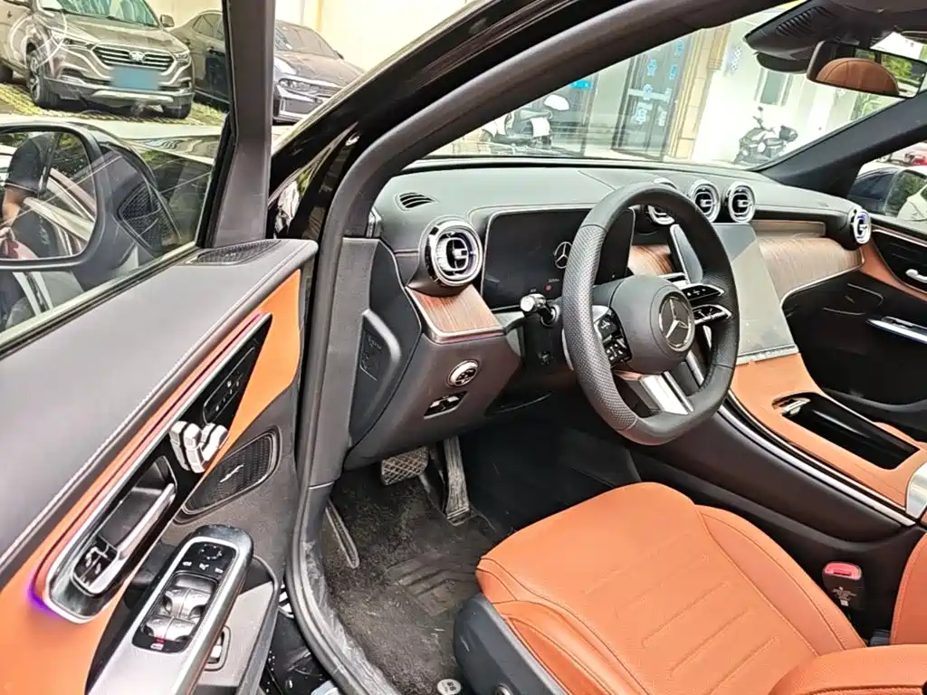 Mercedes-Benz GLC 2025 — фото 16