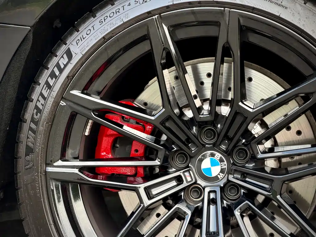 BMW M2 2024 — фото 10