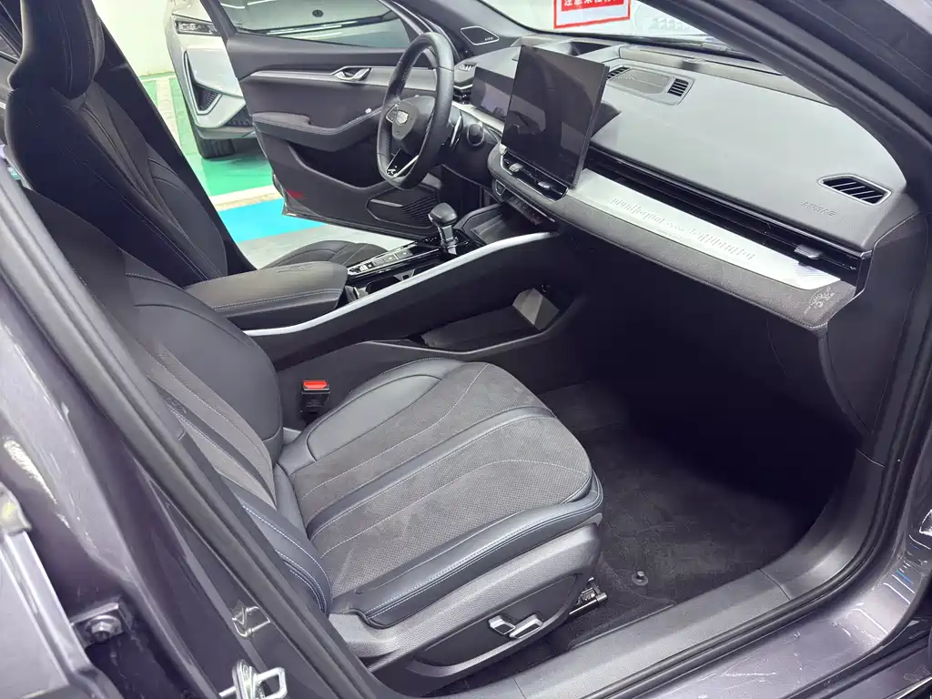 Geely Xingrui 2025 — фото 14