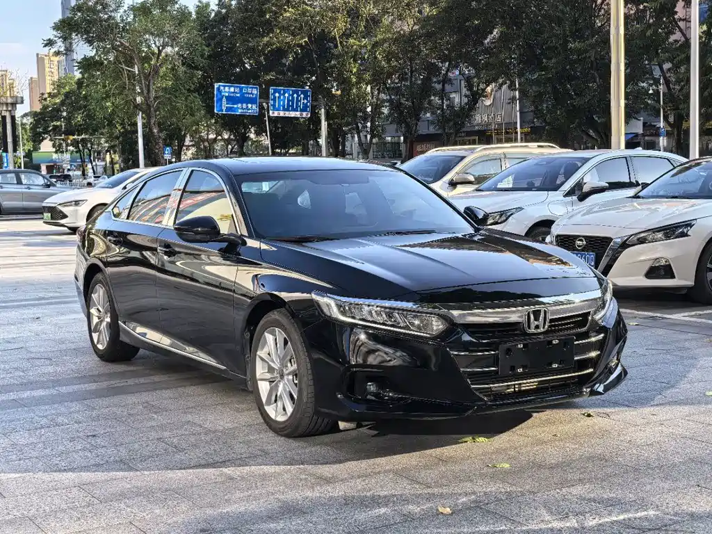 Honda Accord 2023 — фото 3