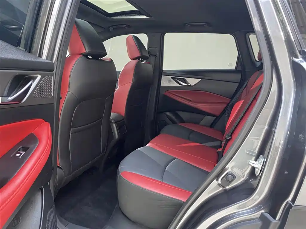 Changan CS35PLUS 2022 — фото 23