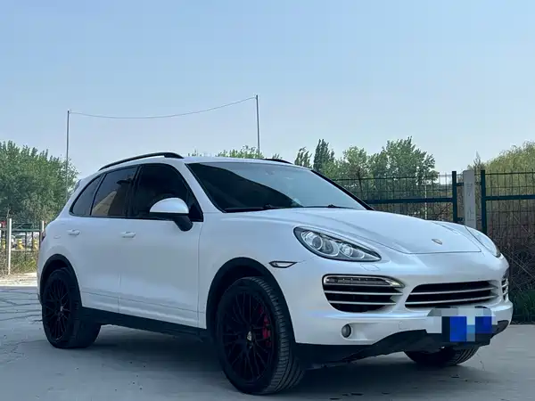 Porsche Cayenne 2014