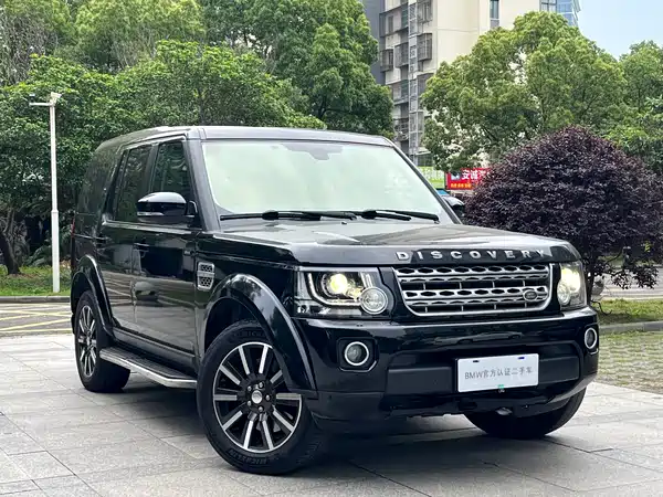 Land Rover Discovery 2015