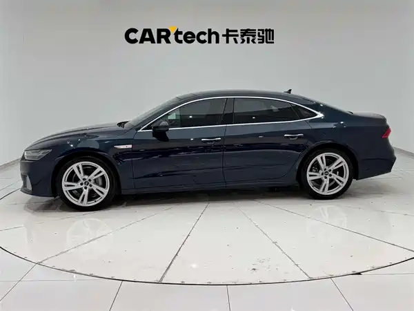 Audi A7L 2023