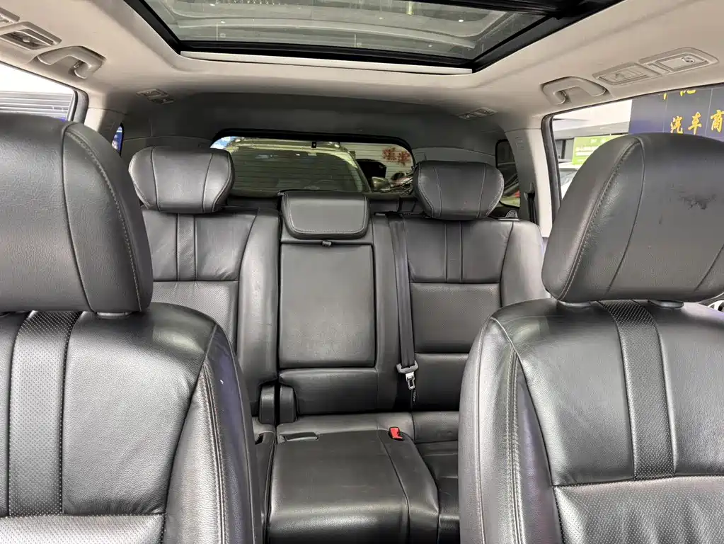 GAC Motor Trumpchi GS8 2017 — фото 14