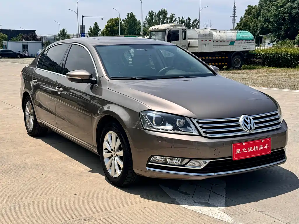 Volkswagen Magotan 2016